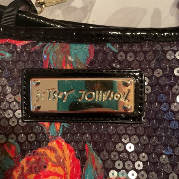 Betsey Johnson Sequin Rose Floral Purse excellent condition. - Picture 5 of 13